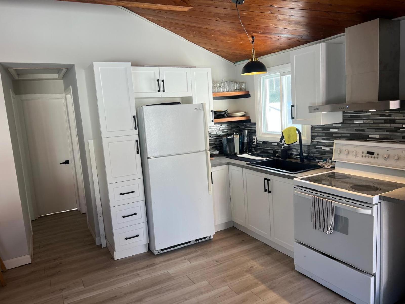 Cozy Chalet Near The Beach Shediac Exteriör bild